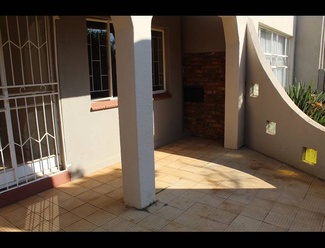 1 BEDROOM FLAT TO LET IN WONDERBOOM